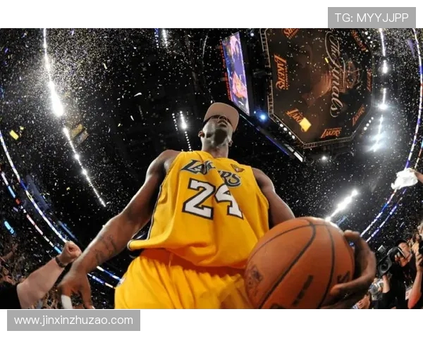 科比NBA壁纸大全：致敬曼巴精神的视觉盛宴