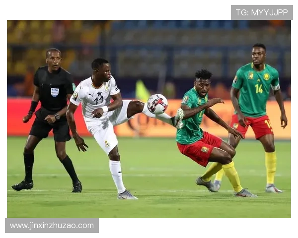 足球比赛中的短传与快速移动配合 足球比赛中的短传与快速移动配合