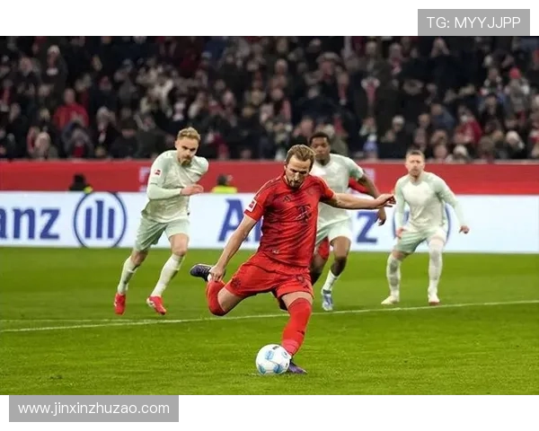 德甲俱乐部射门训练图集：技战术演练揭秘