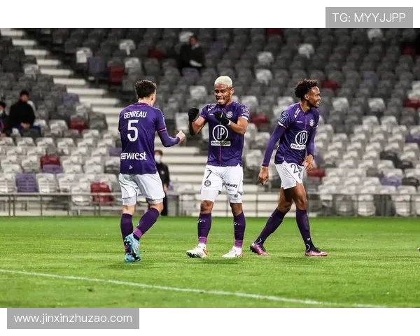 法甲联赛各支球队的战术风格与打法差异分析