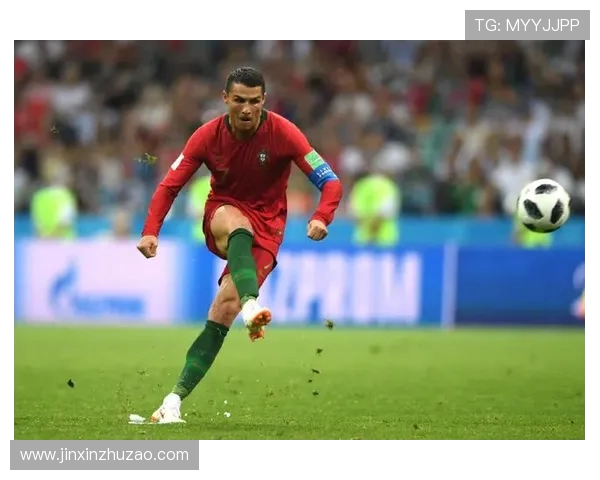 C罗逐梦2026世界杯冲击巅峰再燃绿茵传奇荣耀征程终极之战 C罗逐梦2026世界杯冲击巅峰再燃绿茵传奇荣耀征程终极之战