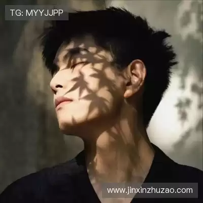 屈融健